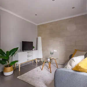 https://apt-mlaga-dream.1costadelsol.com