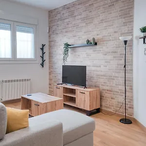 https://loft-coqueto-en-madrid-a-2-minutos-del-metro.besthotelstoledo.com