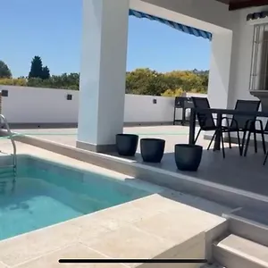 https://villa-virginia-costa-tropical.es-andalucia.com
